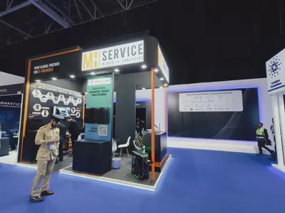 MH Service stand interior with screen and meeting table